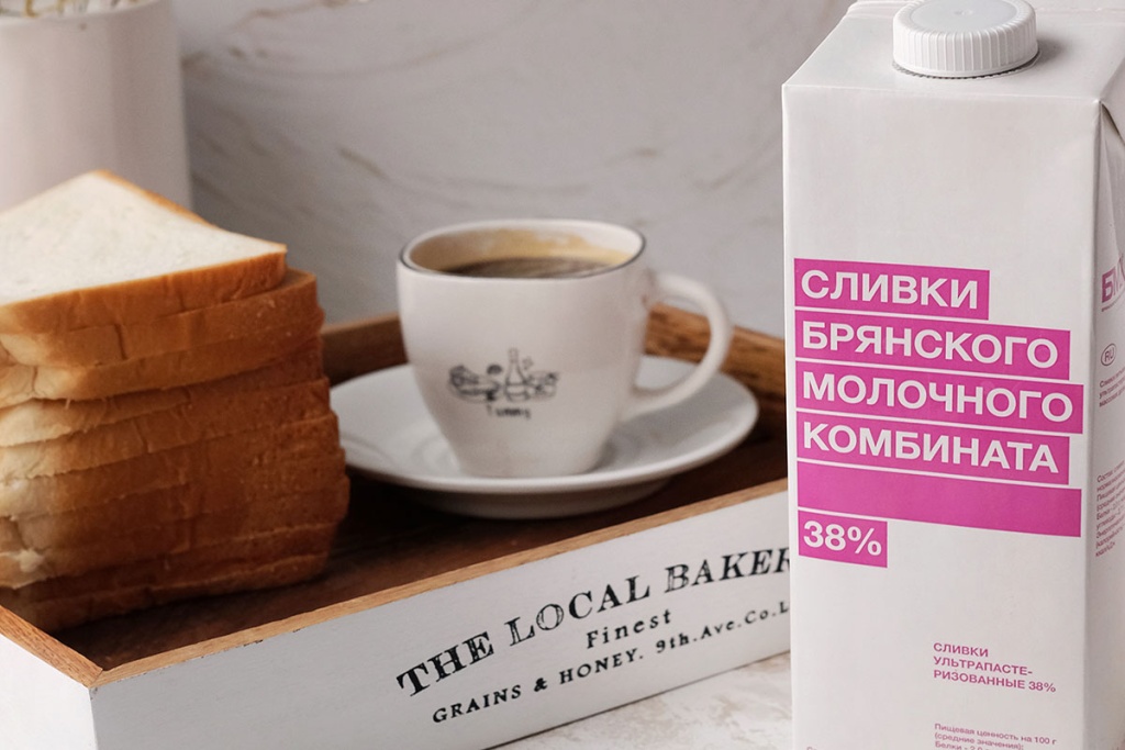 Горячий чай со сливками Горячий чай со сливками